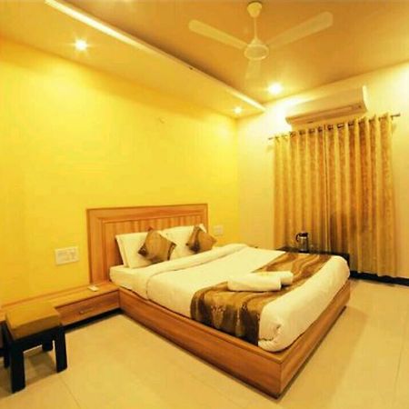 Hotel Shyam Villa Mount Abu Buitenkant foto
